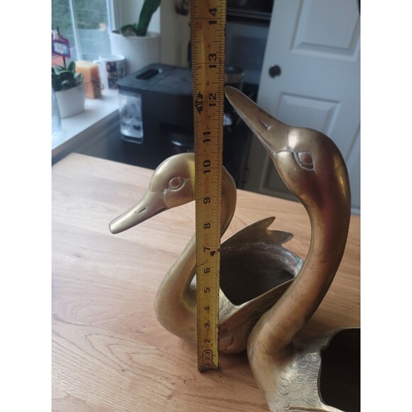 Vintage Swan Long Neck Bird Brass Sculpture Statue Figurine Gold Swan Set Of Two - Picture 13 of 14